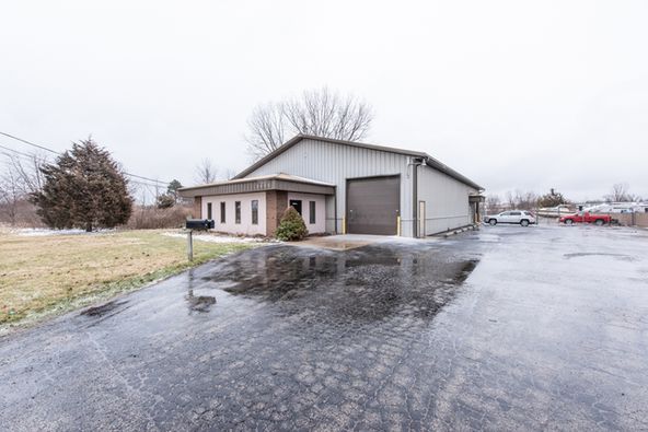 3401 16th St, Zion, IL 60099